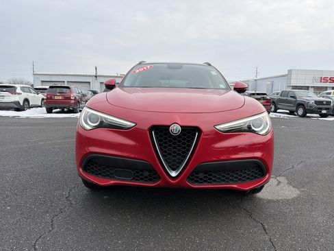 Used 2018 Alfa Romeo Stelvio Sport w/ Quick Order Package 22J Sport image 2