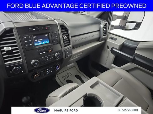 Certified 2017 Ford F250 XL w/ Power Equipment Group AWD/4WD image 32