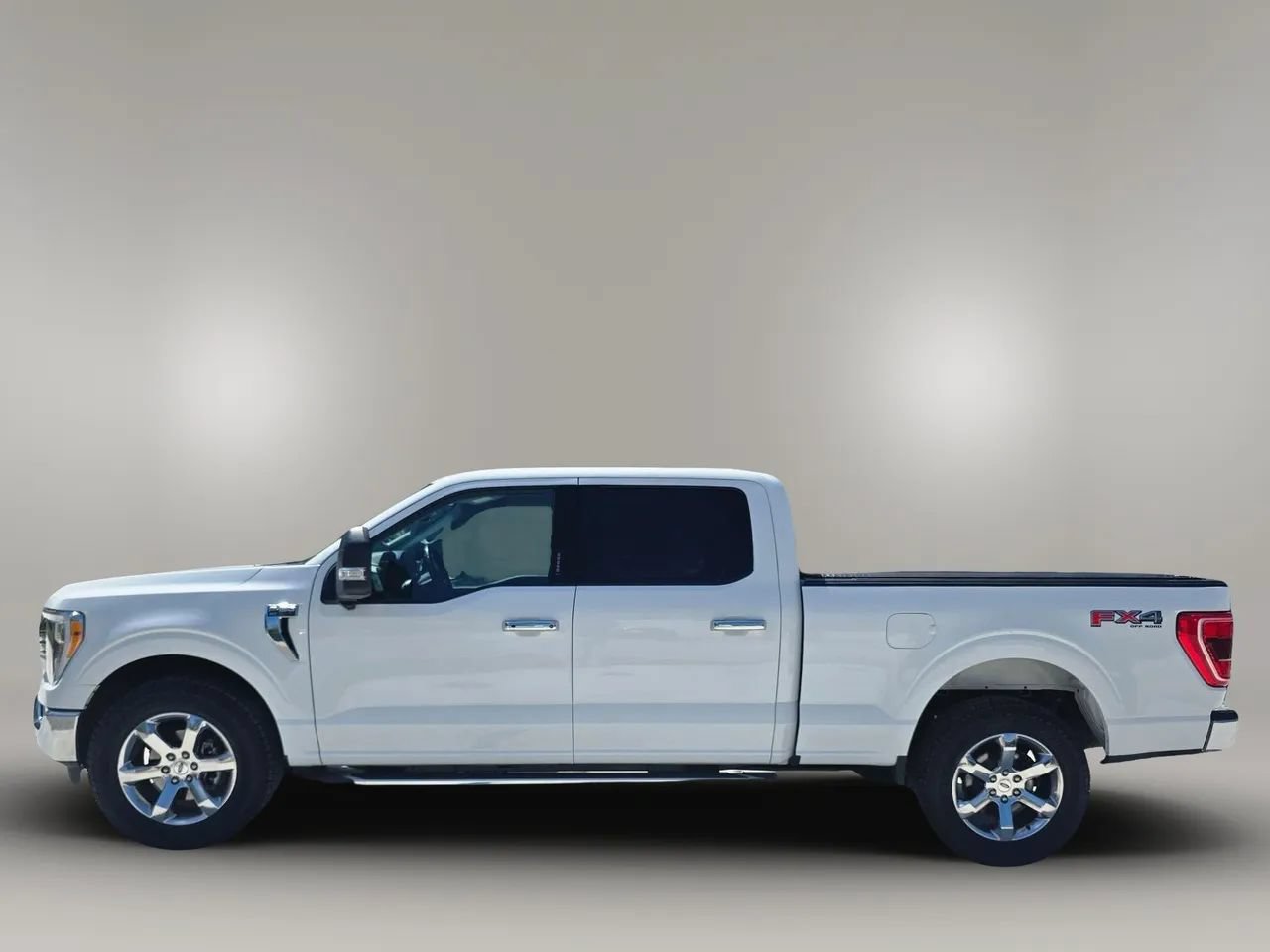 Used 2023 Ford F150 XLT w/ Equipment Group 302A High AWD/4WD image 4