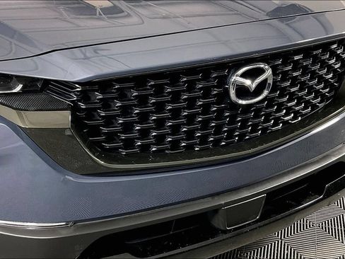 Used 2025 MAZDA CX-50 AWD 2.5 Hybrid w/ Premium Pkg image 36