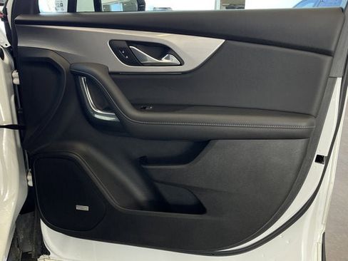 Used 2022 Chevrolet Blazer LT w/ Sound & Technology Package image 18
