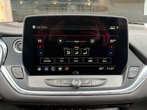 Used 2023 Chevrolet Blazer LT w/ Midnight/Sport Edition image 32