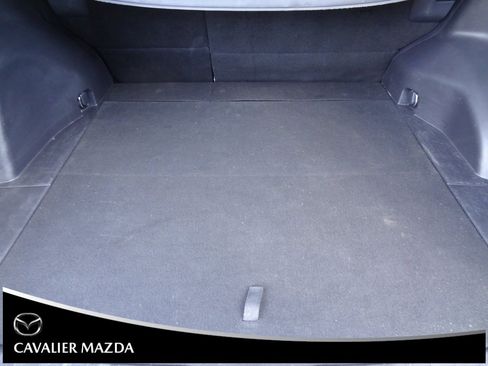 Used 2024 Toyota RAV4 XLE image 12