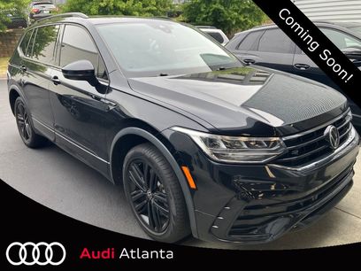 Used 2022 Volkswagen Tiguan SE R-Line