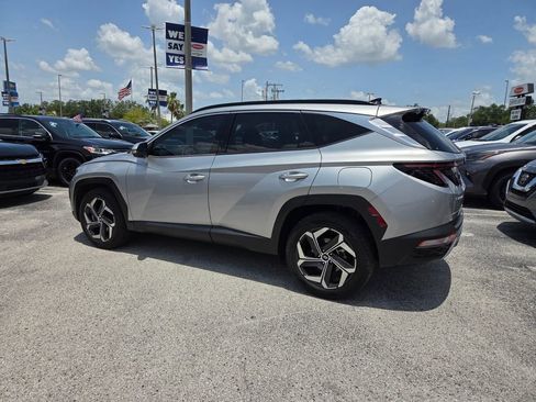 Used 2022 Hyundai Tucson Limited AWD/4WD image 10