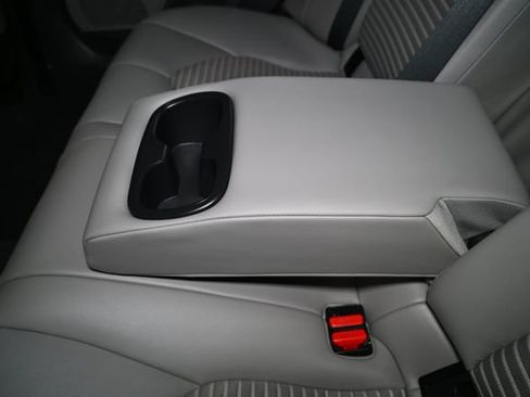 Used 2023 Toyota Camry SE FWD image 51