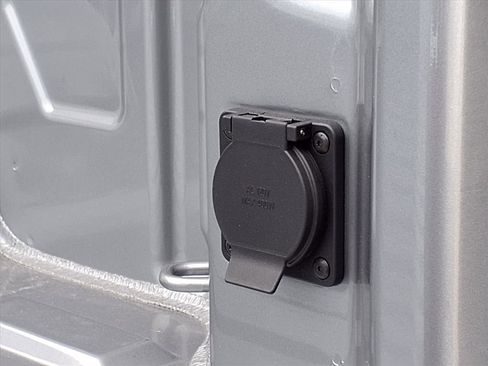 New 2026 Chevrolet Silverado 1500 Custom Trail Boss AWD/4WD image 8