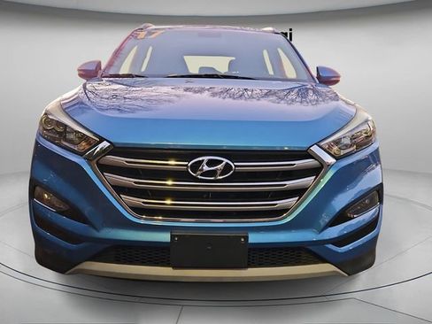 Used 2017 Hyundai Tucson Limited w/ Cargo Package image 5