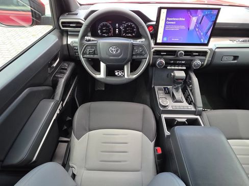 Used 2025 Toyota Tacoma TRD Sport RWD image 6