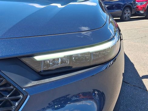 Used 2023 Honda Accord EX image 9