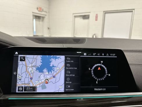 Used 2021 BMW X5 M50i w/ Premium Package AWD/4WD image 23