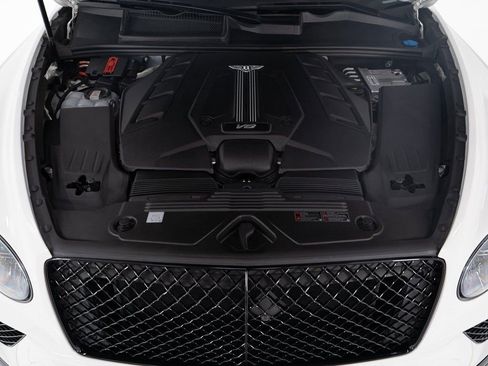 Certified 2025 Bentley Bentayga S Black Edition image 49