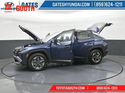 Used 2025 Hyundai Tucson SEL AWD/4WD image 47
