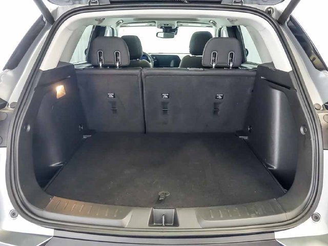 Used 2026 Chevrolet TrailBlazer LT w/ Convenience Package FWD image 28