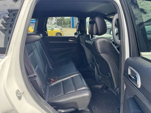 Used 2019 Jeep Grand Cherokee Limited RWD image 17