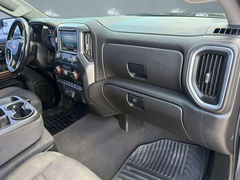 Used 2021 Chevrolet Silverado 1500 LT image 21
