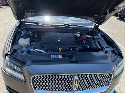 Used 2020 Lincoln Continental Reserve w/ Luxury Package FWD image 22