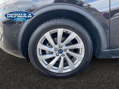 Used 2022 Ford Escape Titanium w/ Titanium Elite Package image 18