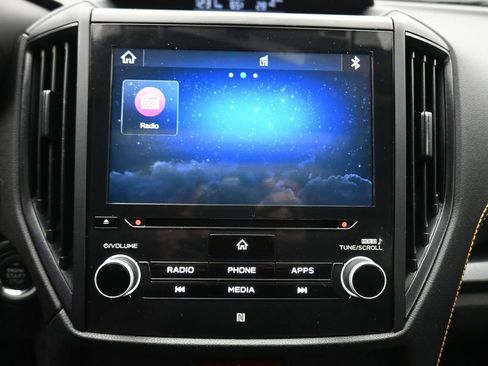 Used 2022 Subaru Crosstrek 2.5i Sport w/ Moonroof Package image 18