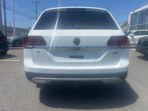 Used 2019 Volkswagen Atlas SE w/ Panoramic Sunroof Package AWD/4WD image 6