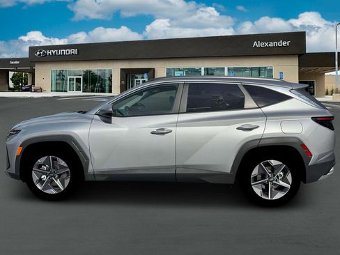 New 2026 Hyundai Tucson SEL FWD image 3