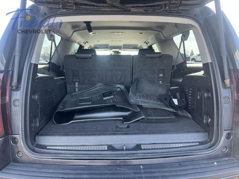 Used 2017 Chevrolet Suburban LT AWD/4WD image 11