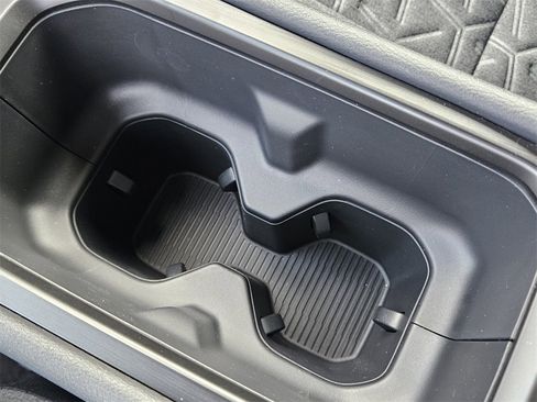 New 2026 Nissan Kicks SV image 22