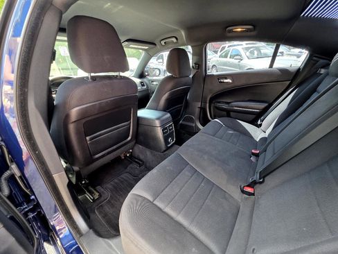 Used 2014 Dodge Charger SE image 30