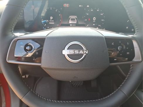 Used 2026 Nissan Murano SV AWD/4WD image 13