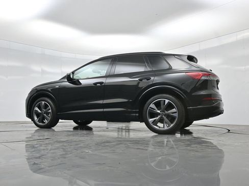 Used 2024 Audi Q4 e-tron Premium Plus w/ Premium Plus image 50