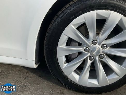 Used 2017 Tesla Model S 100D image 79