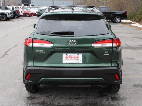 Used 2023 Toyota Corolla Cross LE image 6