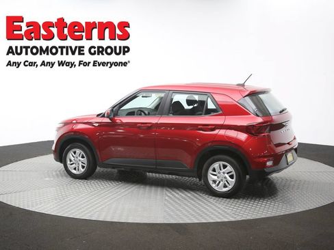 Used 2025 Hyundai Venue SE FWD image 60
