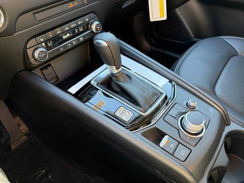 New 2025 MAZDA CX-5 AWD 2.5 S w/ Preferred Package image 13
