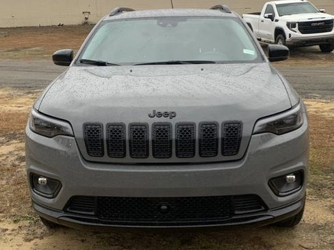 Used 2023 Jeep Cherokee Altitude Lux image 7