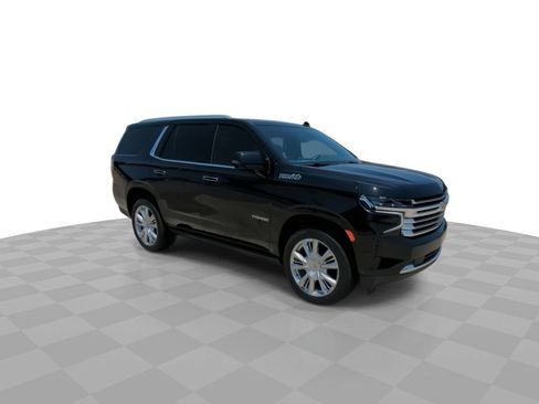 Used 2021 Chevrolet Tahoe High Country AWD/4WD image 2