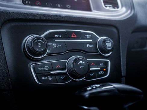 Used 2023 Dodge Charger SXT image 23