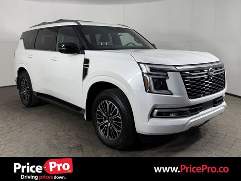 Used 2026 Nissan Armada SL w/ Captain's Chari Seat Package AWD/4WD image 1