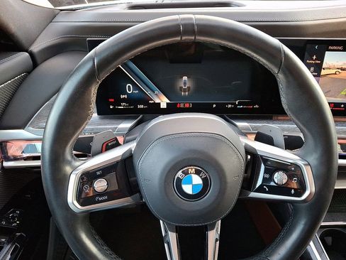 Certified 2023 BMW 760i xDrive 760i xDrive image 21