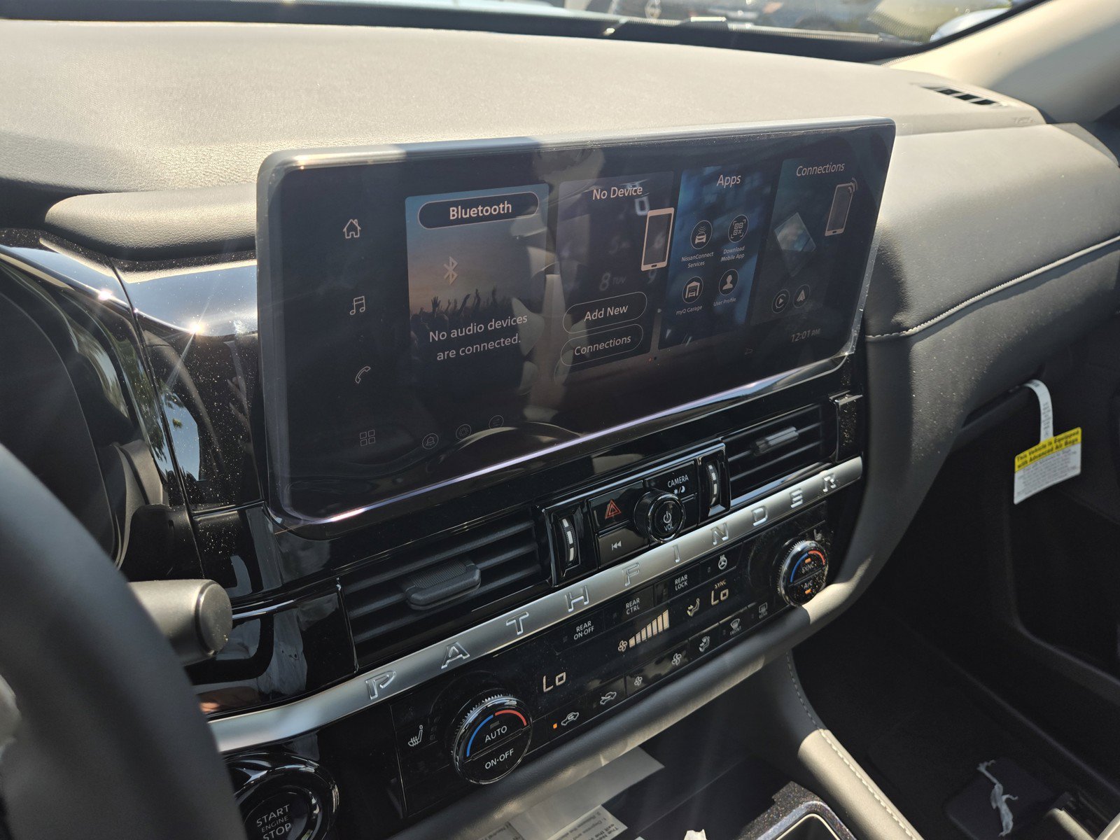 New 2026 Nissan Pathfinder SL AWD/4WD image 14