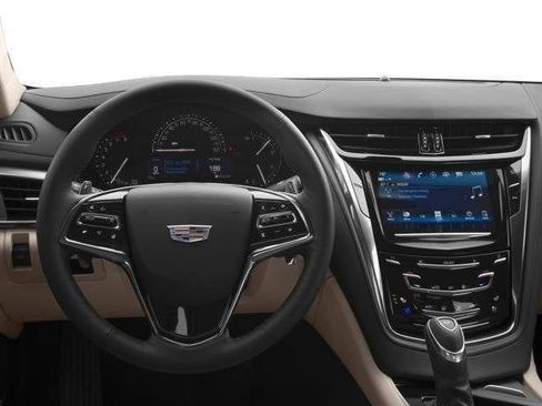 Used 2018 Cadillac CTS Luxury RWD image 21