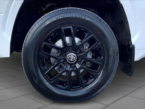 Used 2025 Toyota Tundra SR w/ SR Tow Package image 11