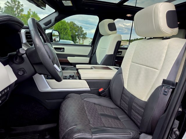 Used 2024 Toyota Sequoia Capstone AWD/4WD image 9