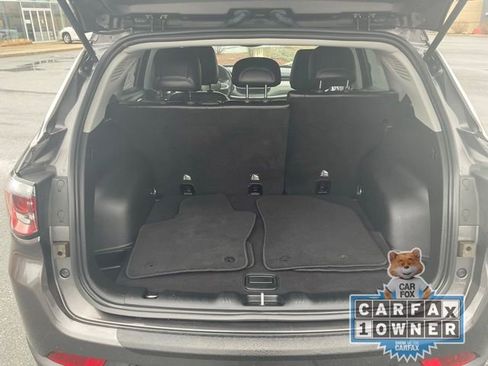 Used 2022 Jeep Compass Limited AWD/4WD image 9