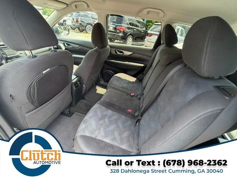 Used 2016 Nissan Rogue S FWD image 12