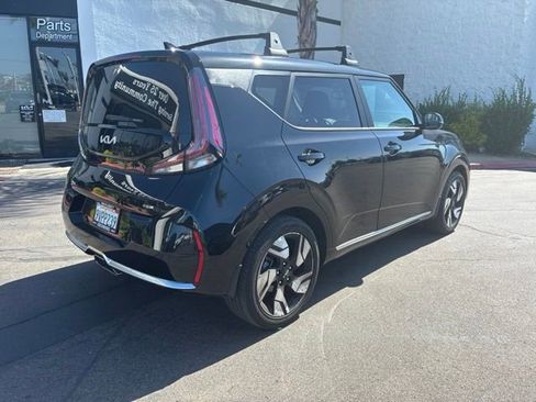 Certified 2025 Kia Soul GT-Line FWD image 11