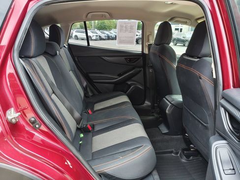 Used 2019 Subaru Crosstrek 2.0i Premium AWD/4WD image 17