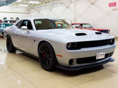 Used 2023 Dodge Challenger SRT Hellcat RWD image 29