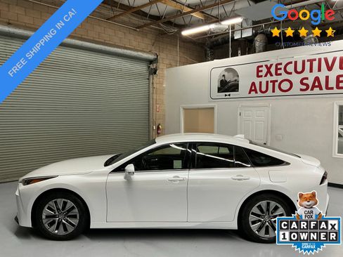 Used 2022 Toyota Mirai w/ Advanced Technology Package RWD image 10