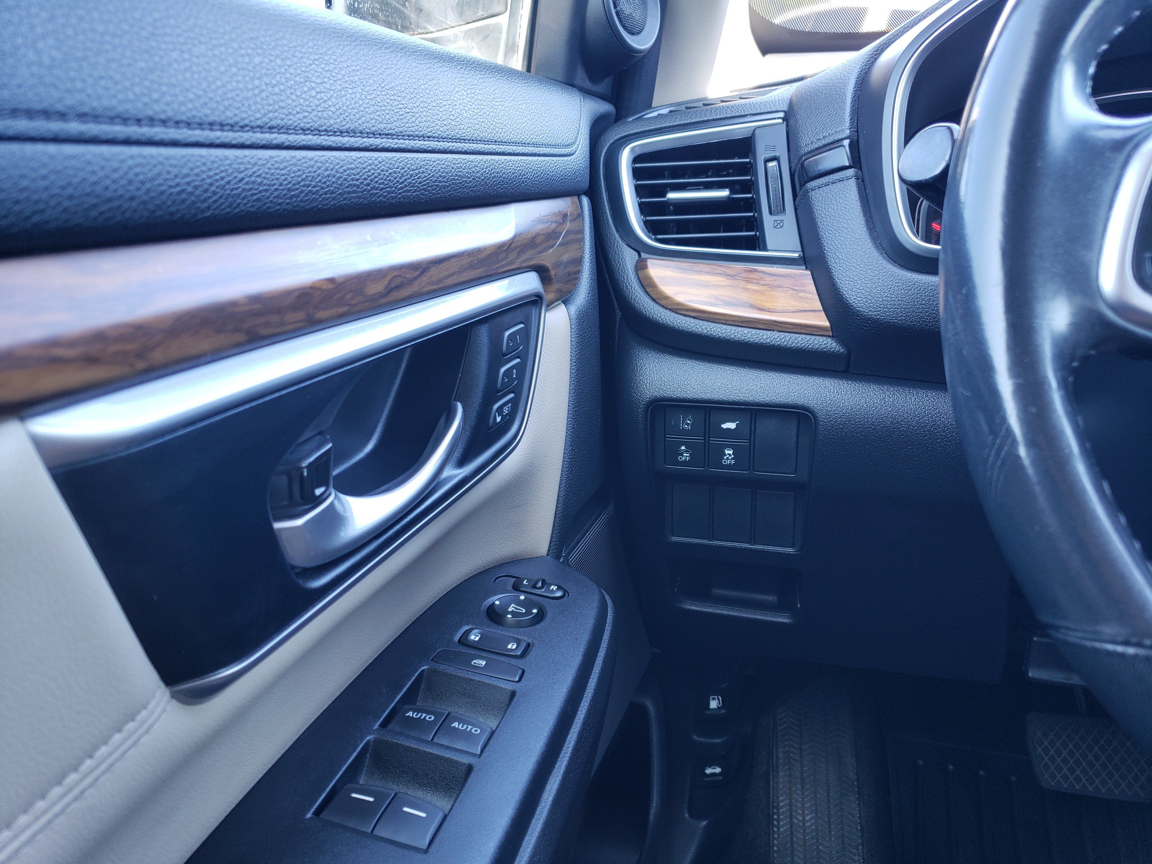 Used 2019 Honda CR-V EX-L image 15
